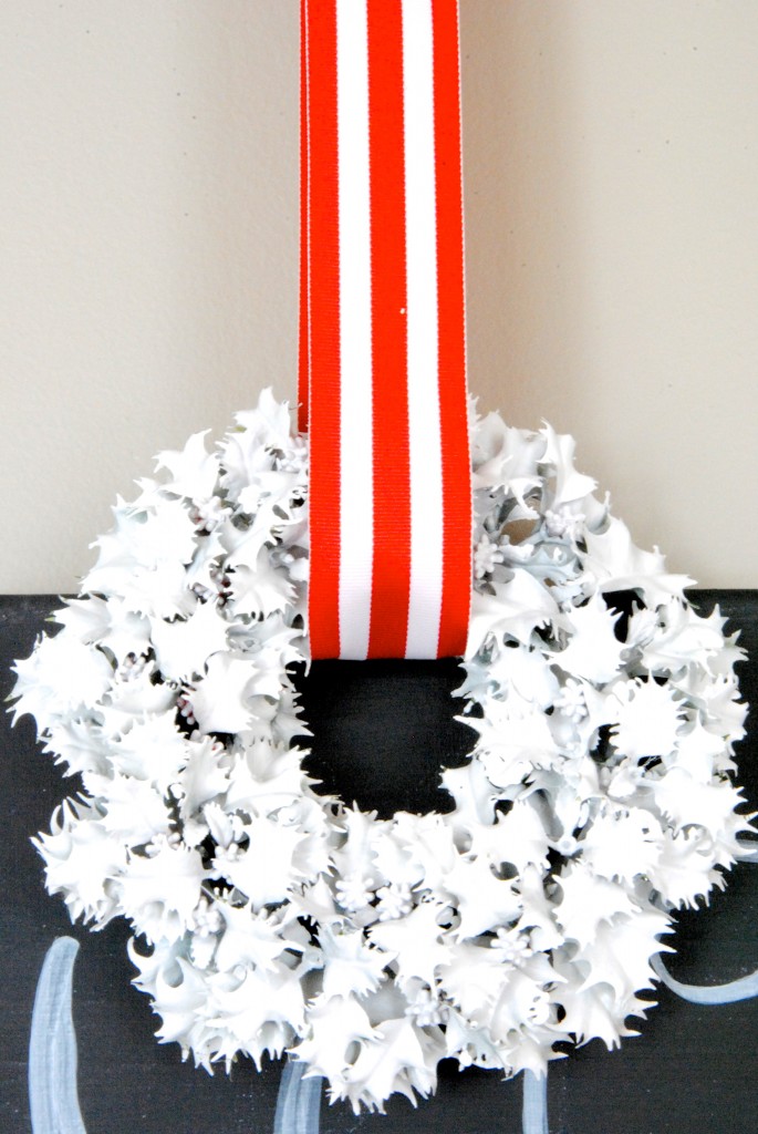 25 Thrift Store Christmas Decor Ideas