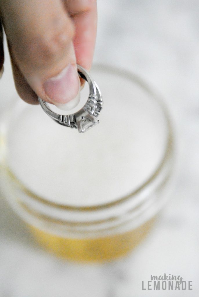 Lots of homemade cleaners contain harsh chemicals that can actually damage jewelry, try this DIY natural jewelry cleaner instead! A quick soak and your bling will be shiny and like new!