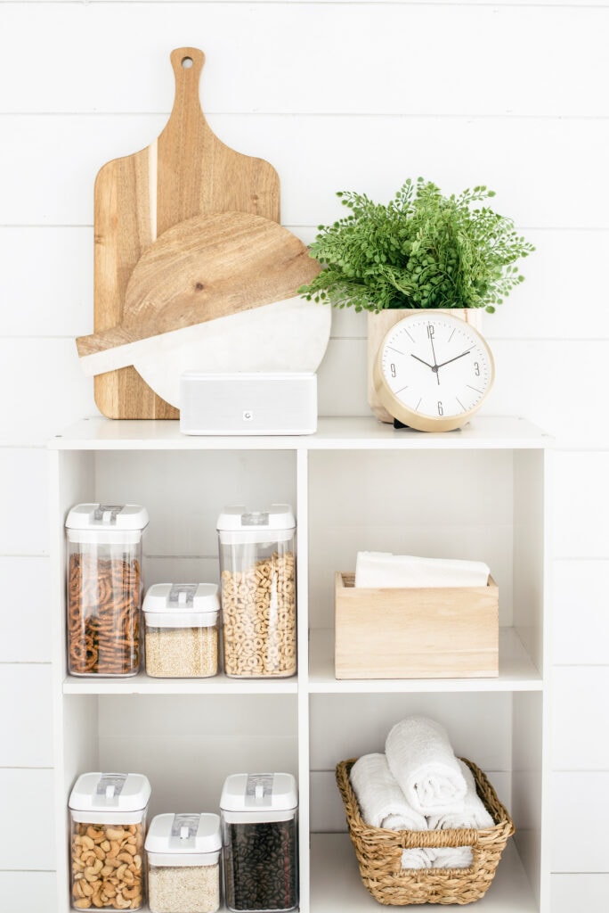 organized kitchen shelves